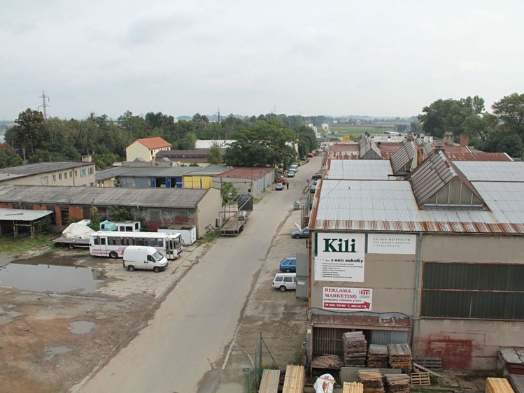 Pronájem komerčního prostoru, 329 m² (2 z 3)