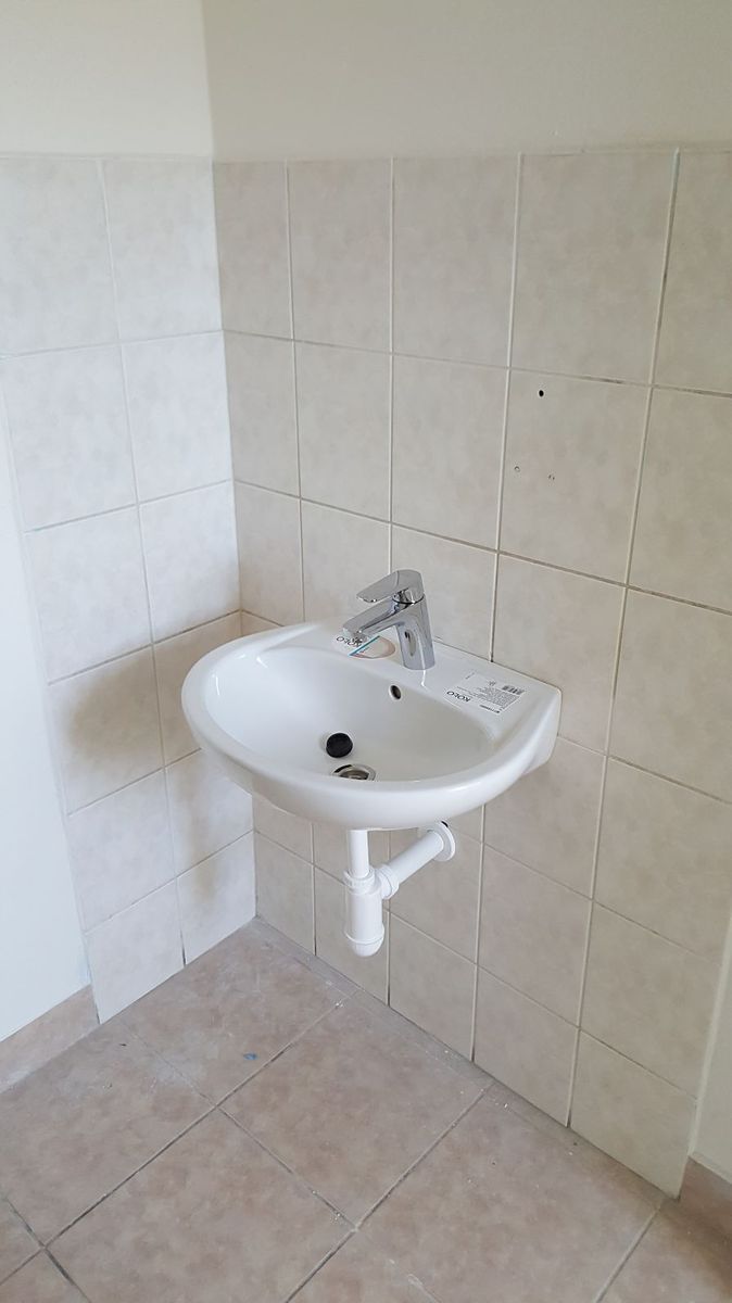 Pronájem kanceláře 18 m² – fotografie 5