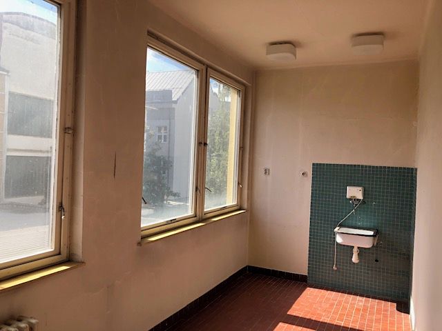 Pronájem kanceláře 22 m² – fotografie 3