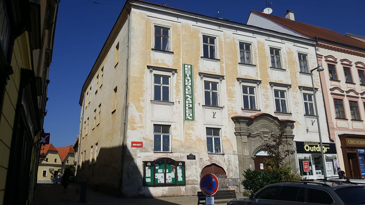 Prodej činžovního domu 2300 m² – fotografie 2