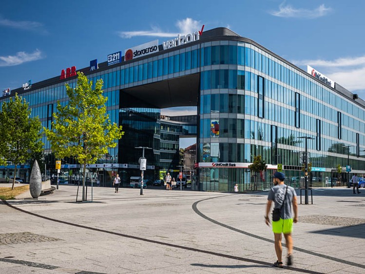 To Rent Office Spaces 2 500 M 28 Rijna Ostrava Moravska Ostrava Sreality Cz