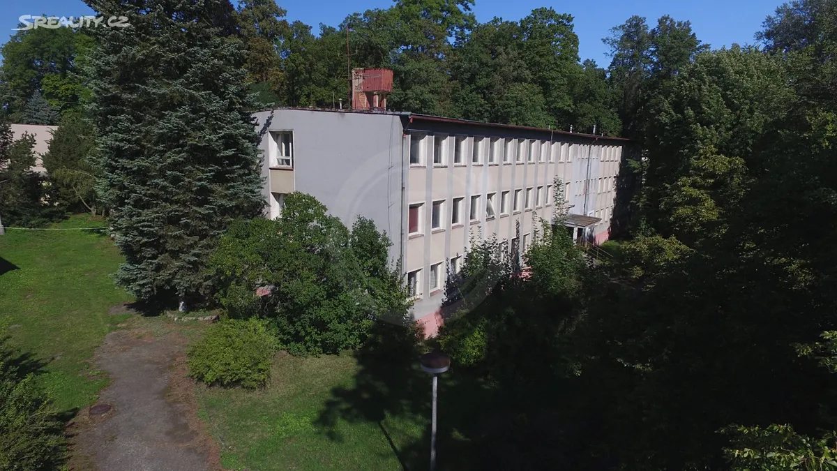 Prodej obchodního prostoru 2355 m² – pohled 5