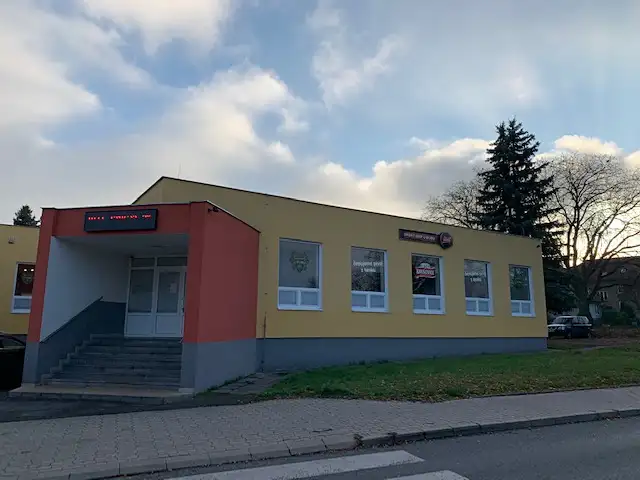 Prodej restaurace 800 m², Stochov – náhled fotky 2