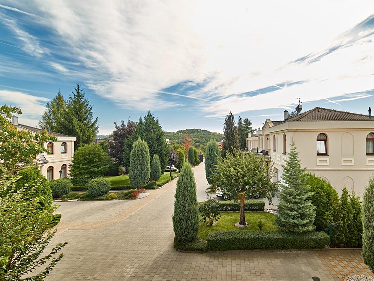 Haus zur Miete, 270 m² (30 von 34)