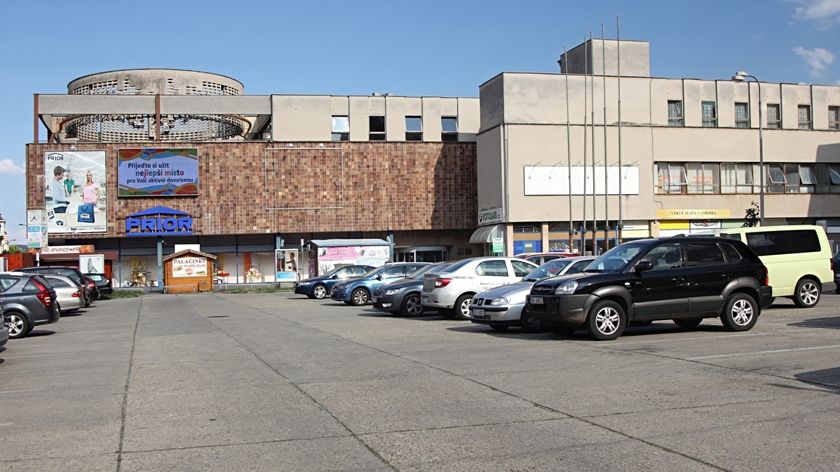 Pronájem obchodního prostoru 100 m² – fotografie 2