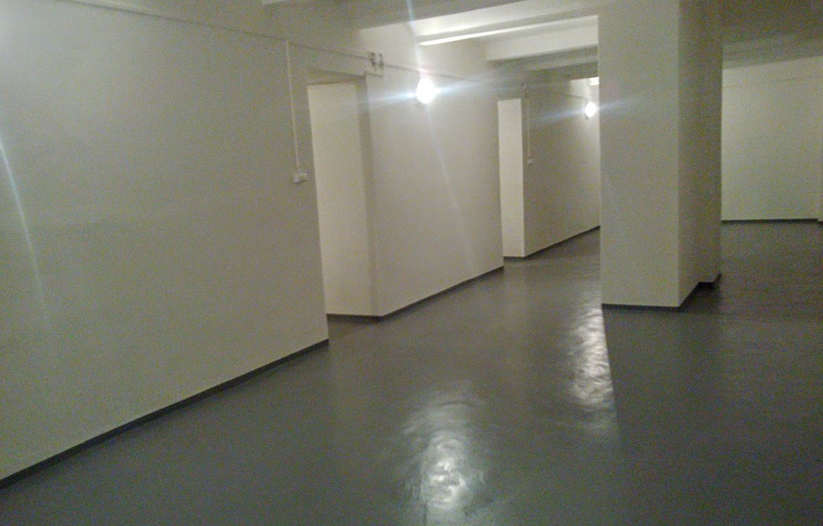 Prodej skladového prostoru 403 m² – fotografie 2