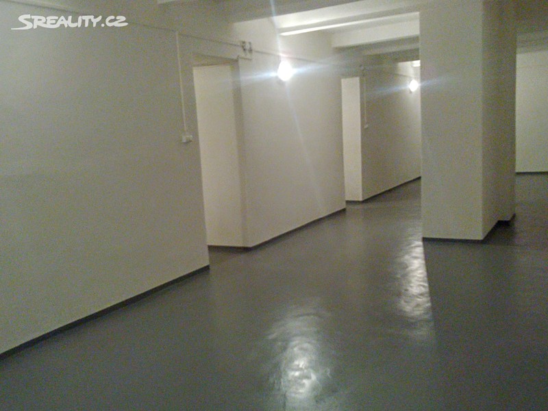 Prodej skladového prostoru 403 m² – pohled 2