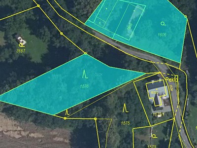 Prodej pozemku, 2 240 m² (3 z 10)