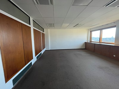 Комерційне приміщення в оренду, 40 м² (2 з 4)