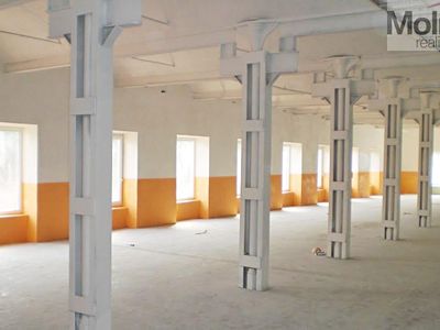 Pronájem skladového prostoru 600 m²