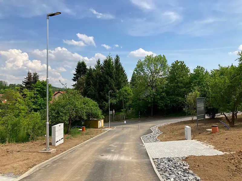 Prodej stavebního pozemku 820 m², Jílové u Prahy – náhled fotky 2