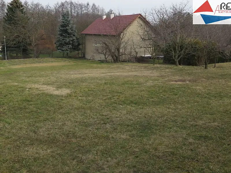 Prodej stavebního pozemku 1050 m², Straškov-Vodochody – náhled fotky 2
