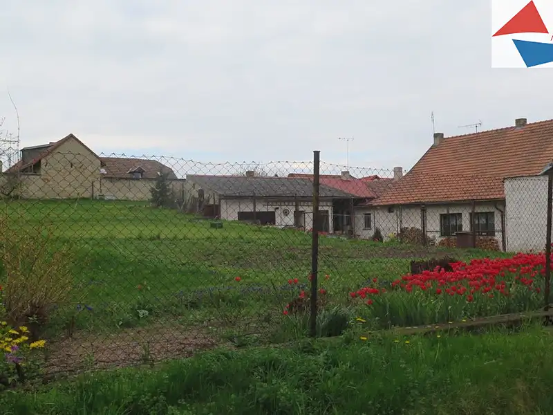 Prodej stavebního pozemku 1050 m², Straškov-Vodochody – náhled fotky 3