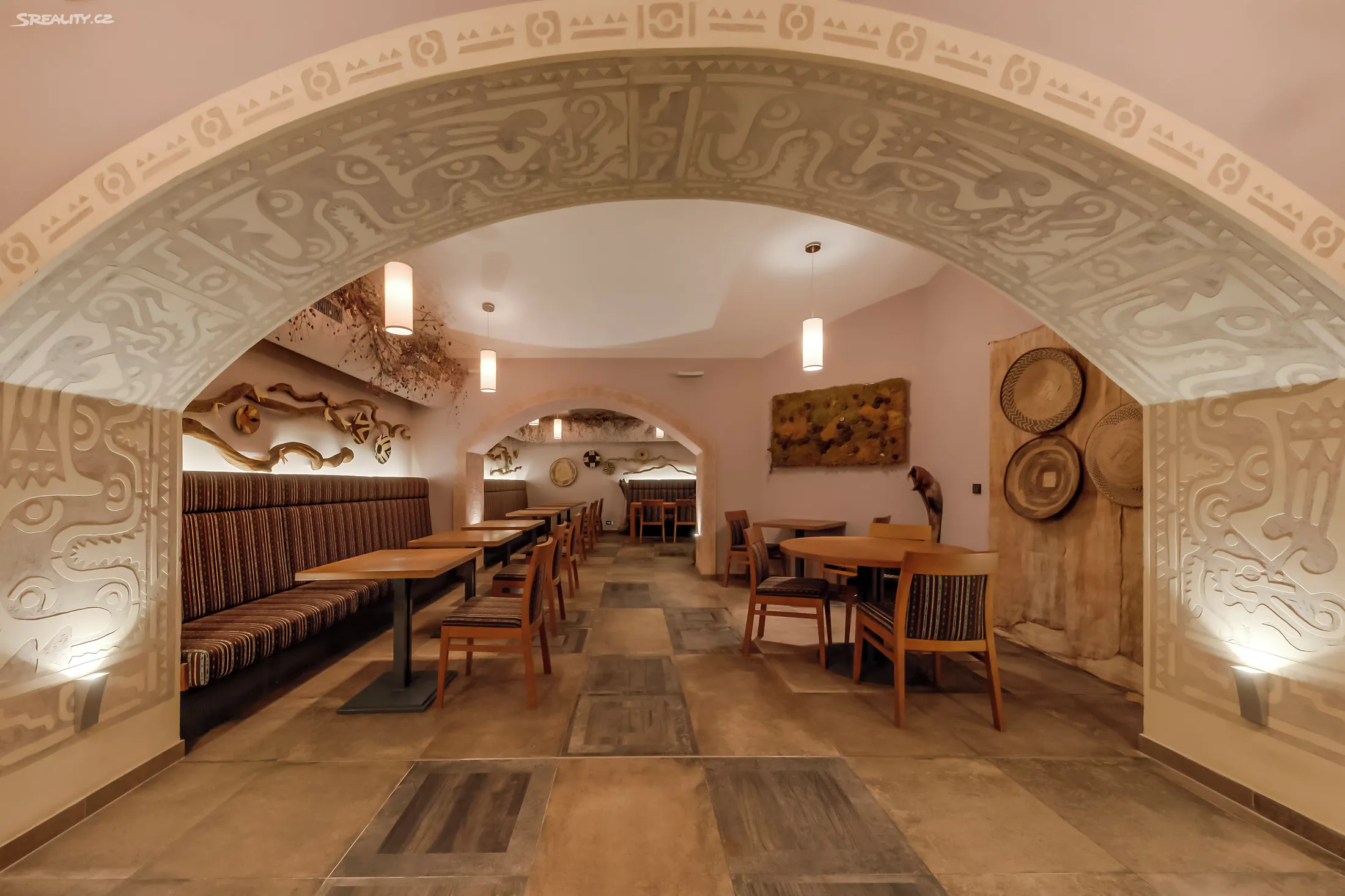 Prodej restaurace 425 m²