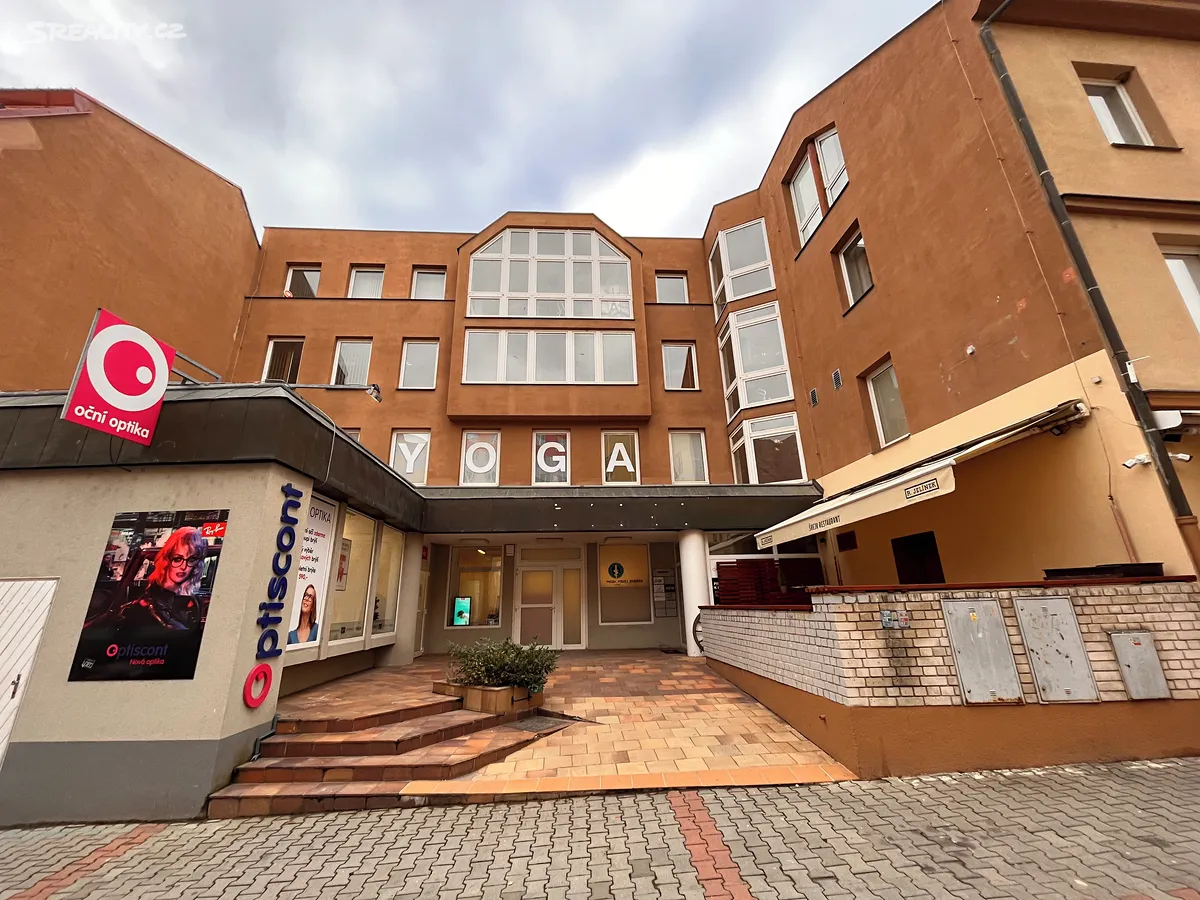 Pronájem kanceláře 32 m², Benešov