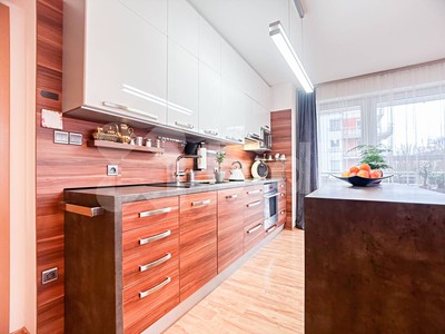 Real Estate Image