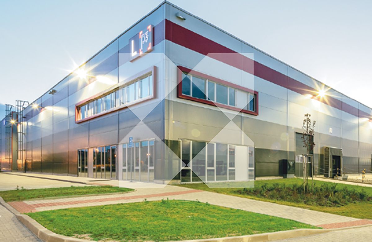 Pronájem skladového prostoru 2300 m² – fotografie 2