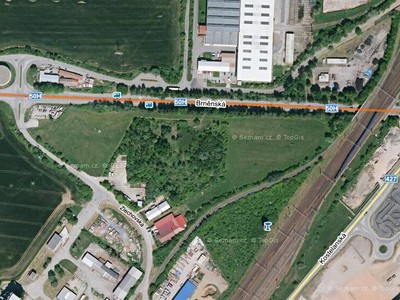 Prodej  komerčního pozemku 4 300 m²