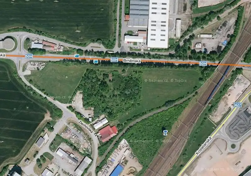 Prodej komerčního pozemku 4300 m², Staré Město – náhled fotky 1