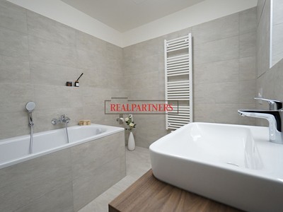 Real Estate Image