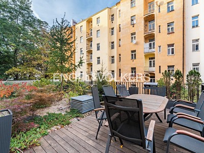 Real Estate Image