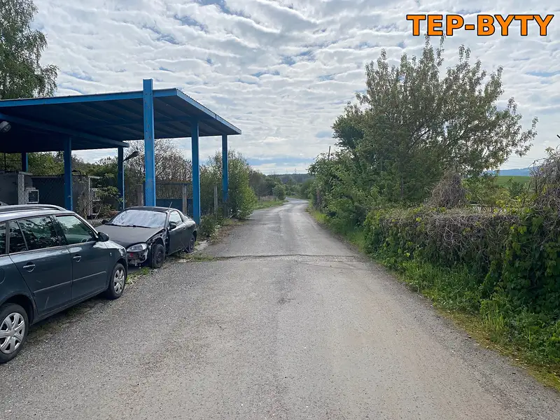 Prodej obchodního prostoru 831 m², Bystřany – náhled fotky 3