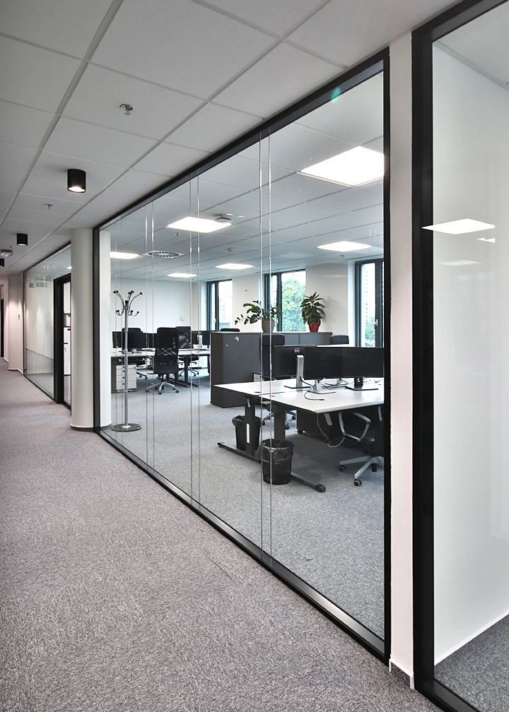 Pronájem kanceláře 900 m²