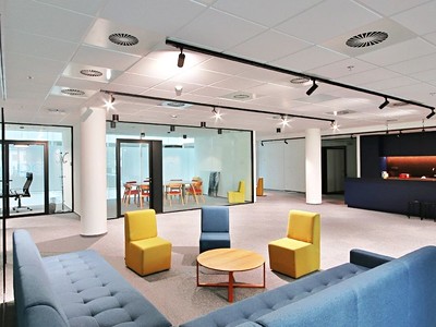 Pronájem komerčního prostoru, 900 m² (2 z 6)