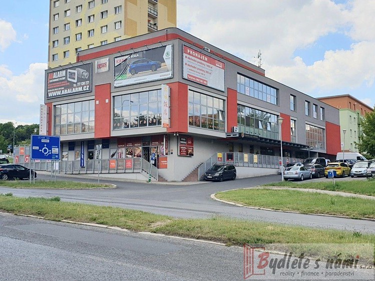 Pronájem komerčního prostoru, 10 m² (1 z 4)