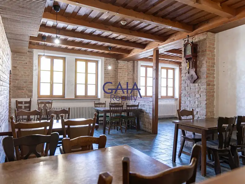 Prodej ubytovacího zařízení 922 m², Ratíškovice – náhled fotky 2
