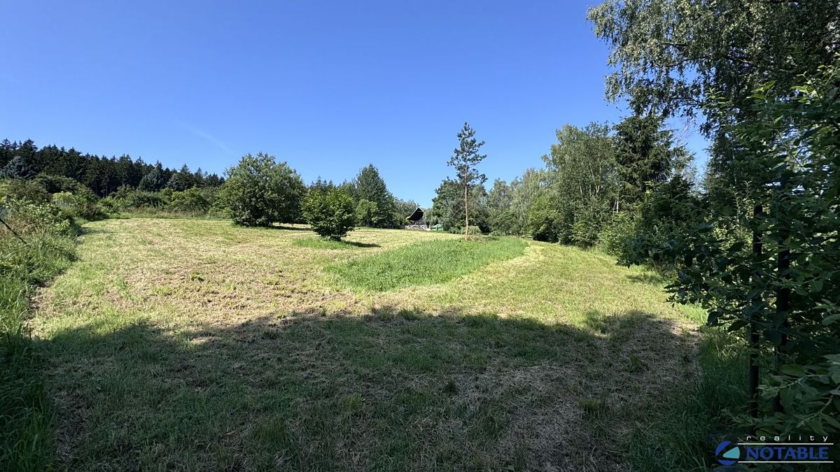 Prodej komerčního pozemku 1215 m² – fotografie 2
