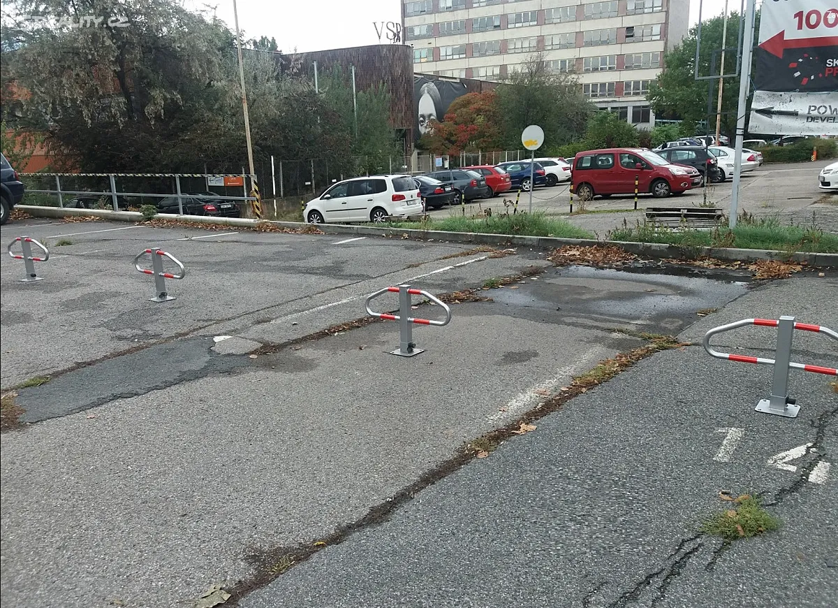 Pronájem specifického typu nemovitosti 16 m², Praha