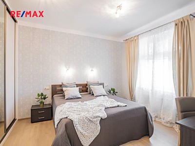Real Estate Image