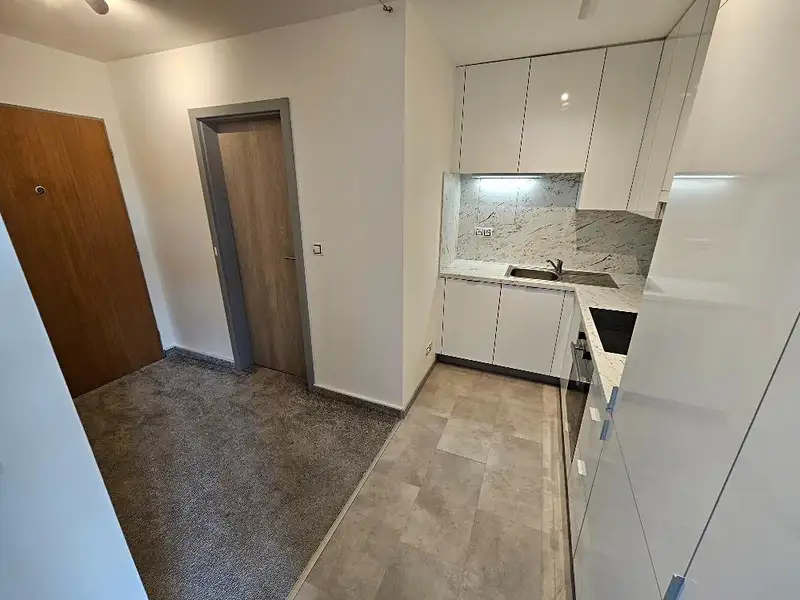 Prodej bytu 2+kk 49 m², Beroun – náhled fotky 3