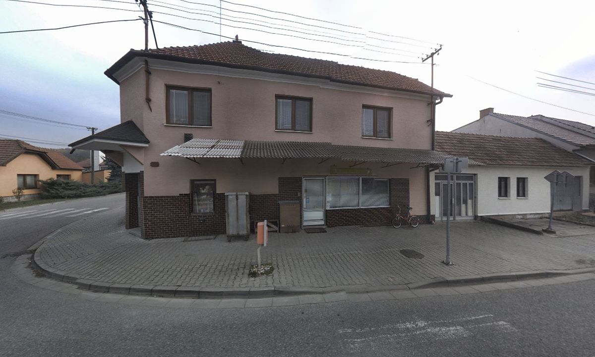 Prodej rodinného domu 300 m², pozemek 277 m²