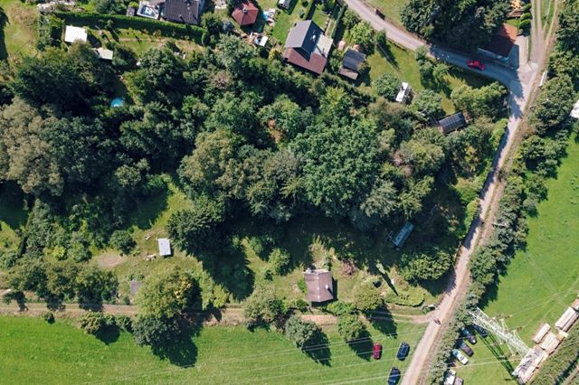 Prodej stavebního pozemku 2706 m² – fotografie 2