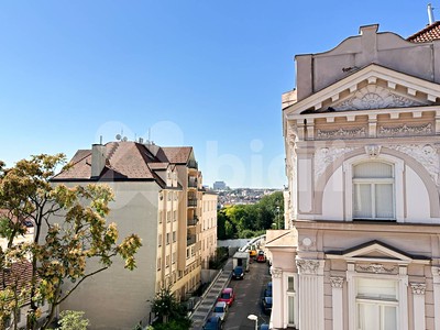 Real Estate Image
