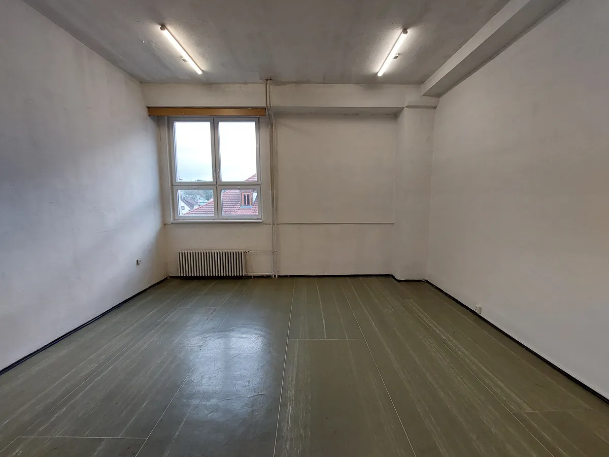 Pronájem kanceláře 35 m²