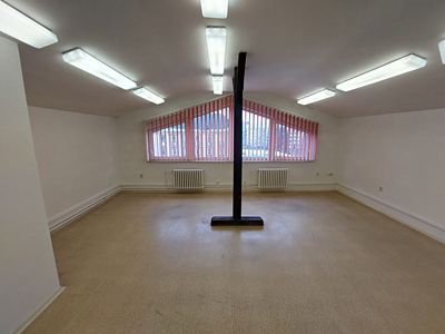 Pronájem kanceláře 175 m²