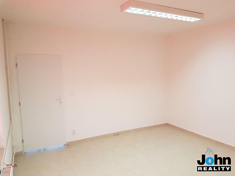 Gewerbefläche zur Miete, 1.000 m² (9 von 13)