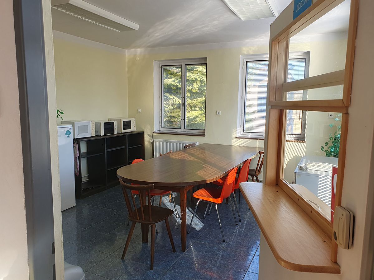 Prodej výrobní haly, prostoru 1796 m² – fotografie 2