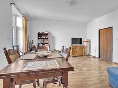 Real Estate Image