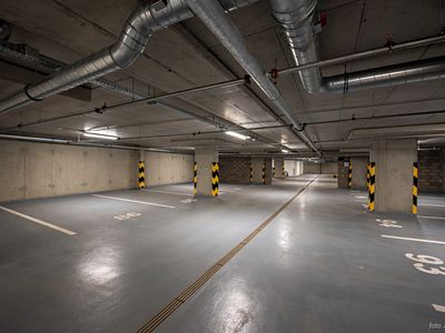 Prodej garážového stání 13 m²