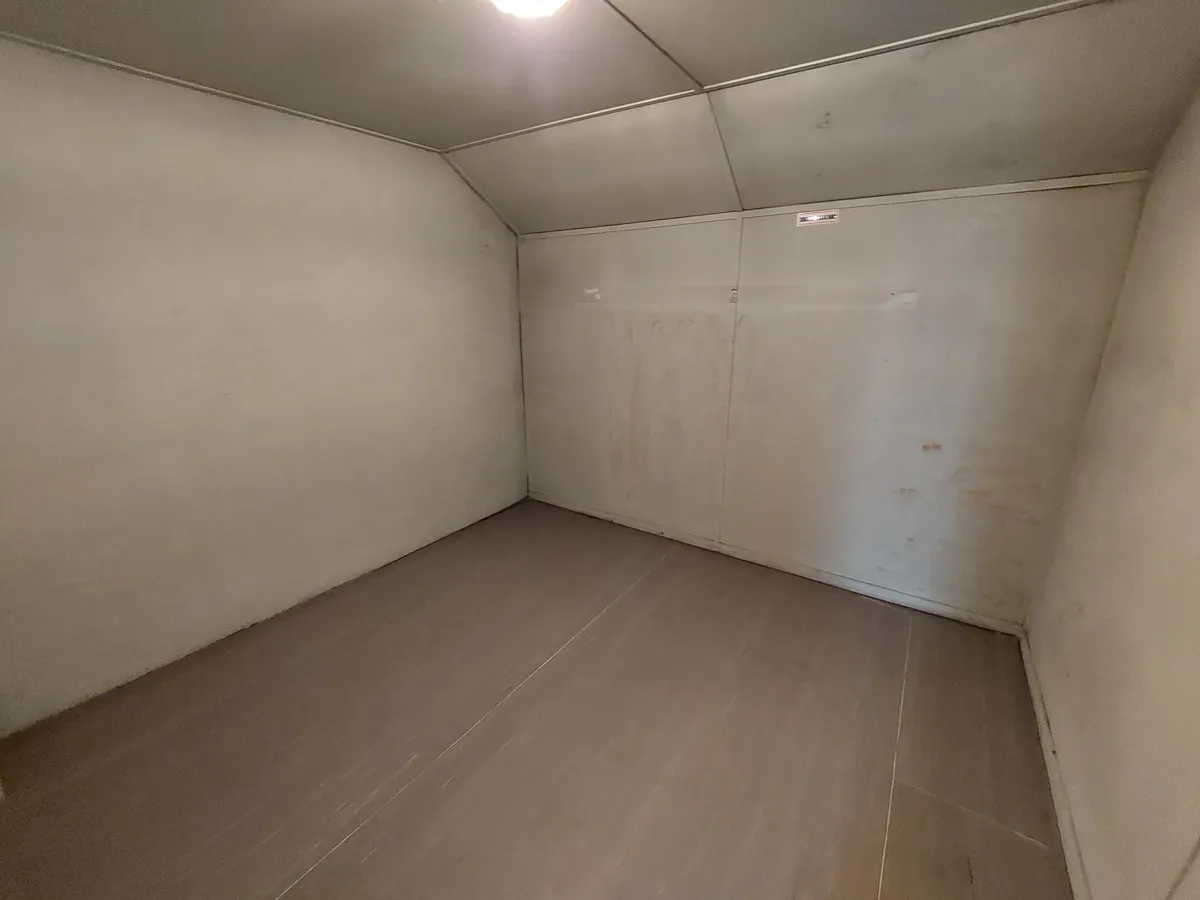 Pronájem skladového prostoru 14 m²