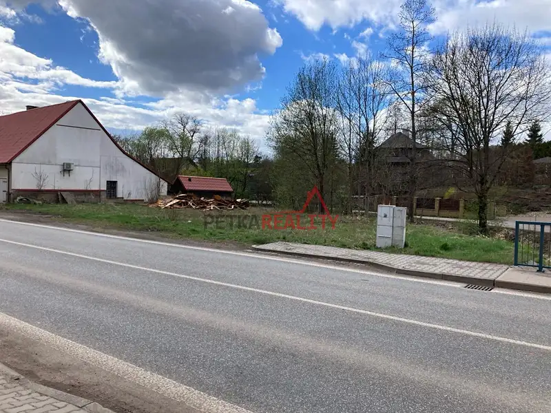 Prodej stavebního pozemku 692 m², Nová Paka – náhled fotky 1
