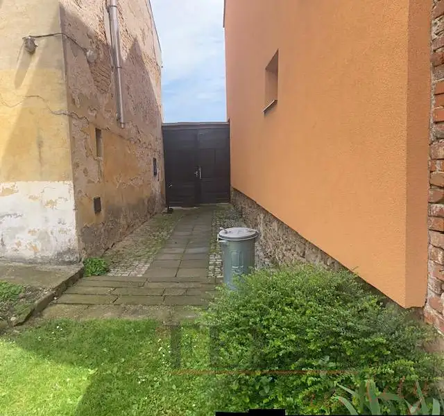 Prodej rodinného domu 600 m², pozemek 883 m², Lutín – náhled fotky 3