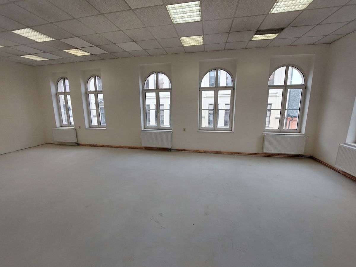 Pronájem kanceláře 81 m²