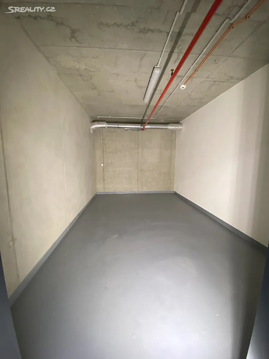 Prodej skladového prostoru 17 m², Brno