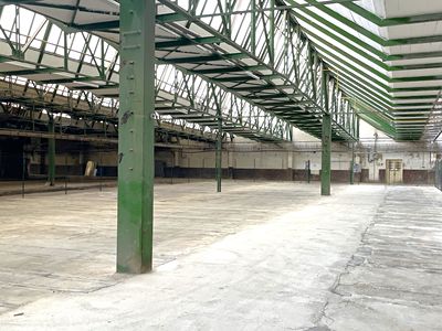 Pronájem skladového prostoru 1100 m²