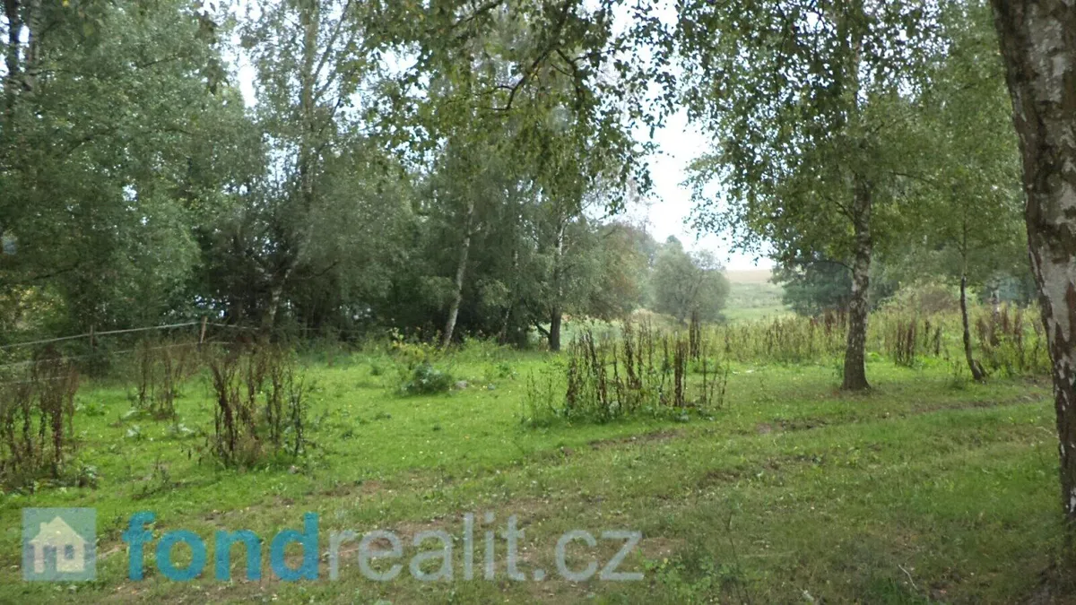 Prodej pozemku 841 m²